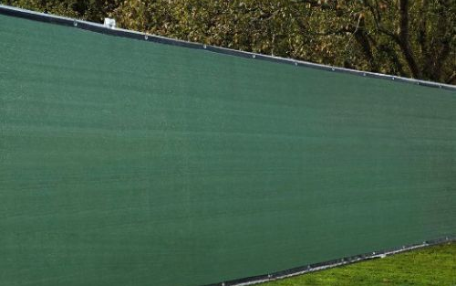 How to Choose the Best Fence Windscreen